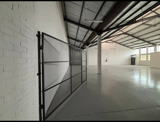 474M² WAREHOUSE TO LET IN MAITLAND